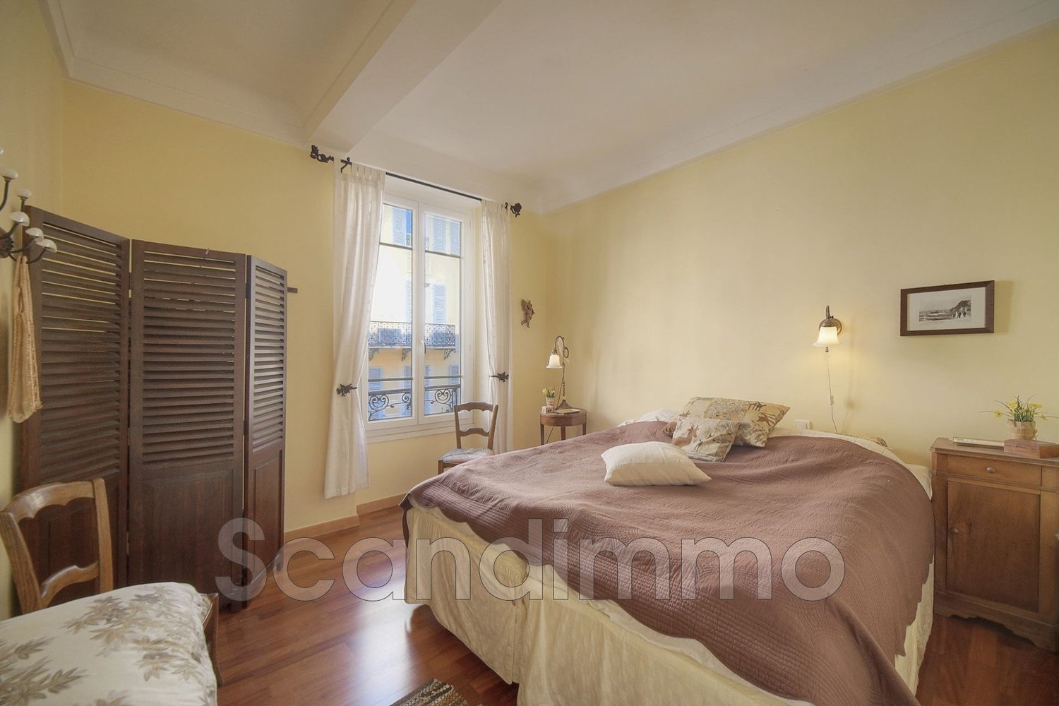 Property photo in Carre d'Or