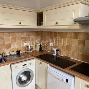 Property in Carre d'Or