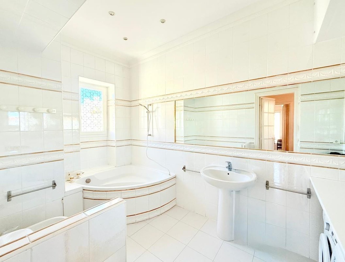 Property photo in Carre d'Or