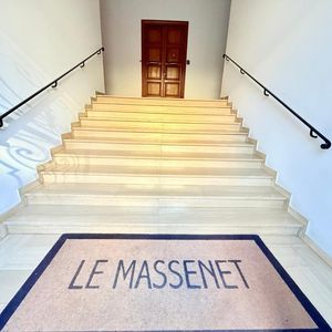 Property in Carre d'Or