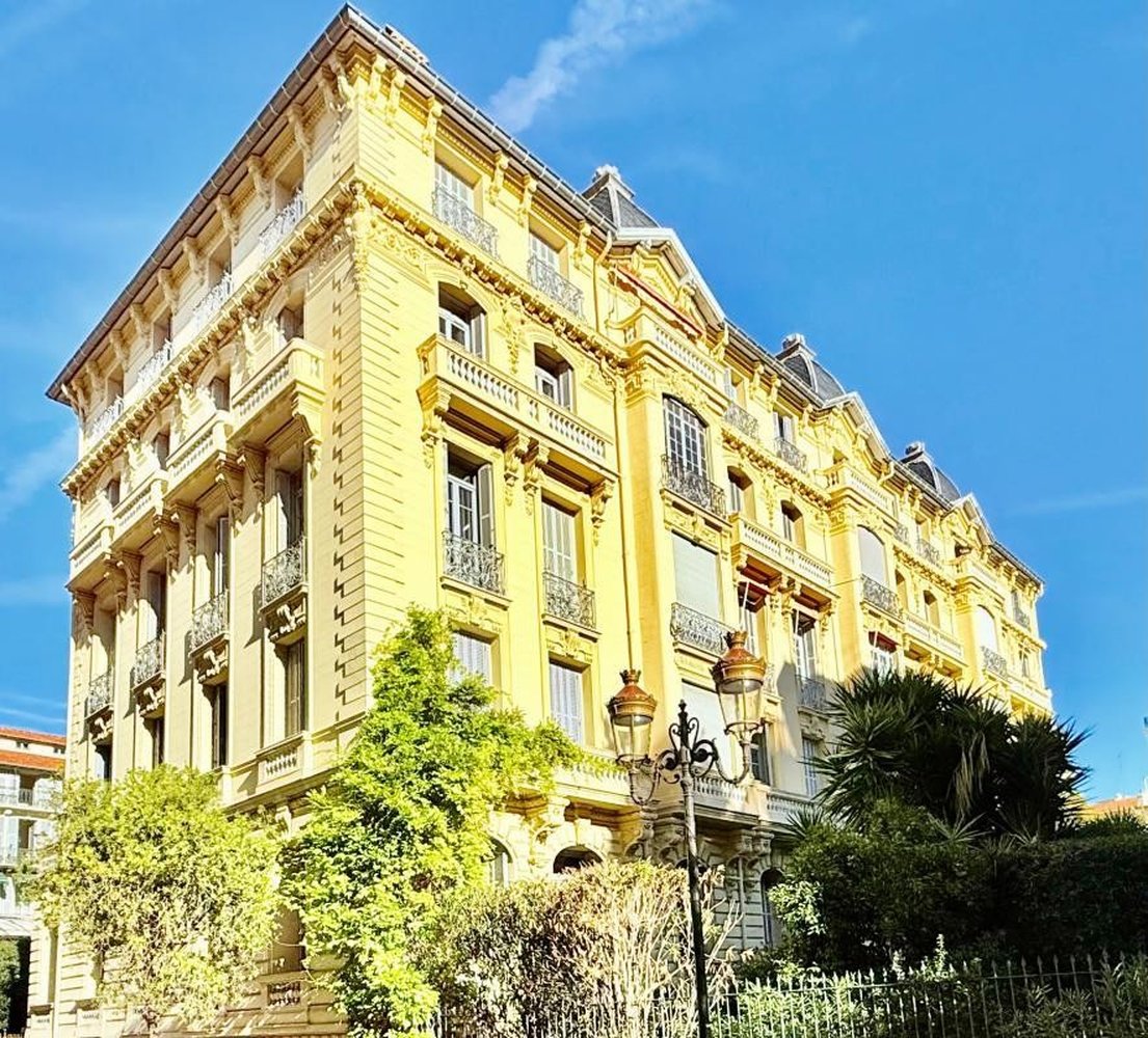 Property photo in Carre d'Or