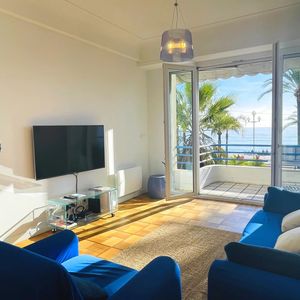 Property in Carre d'Or