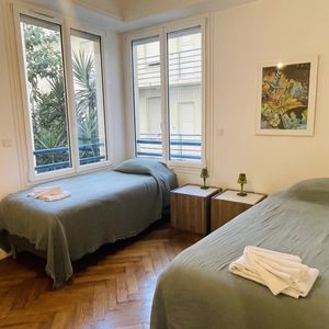 Property in Carre d'Or