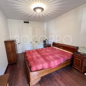 Property in Carre d'Or