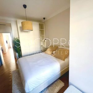 Property in Carre d'Or