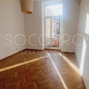 Property in Carre d'Or