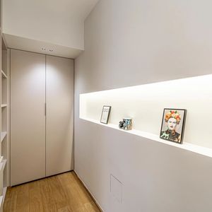 Property in Carre d'Or