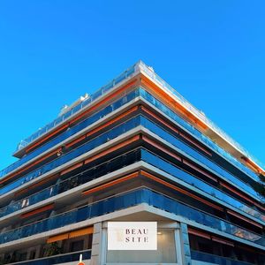 Property in Carre d'Or