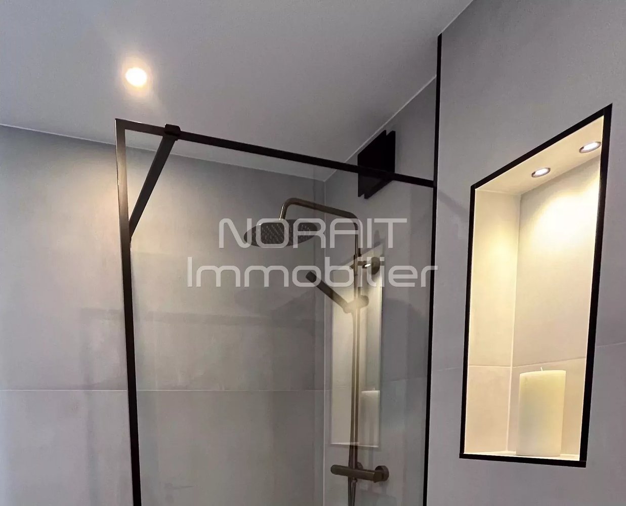 Property photo in Carre d'Or