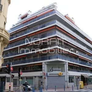 Property in Carre d'Or