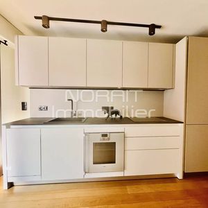 Property in Carre d'Or