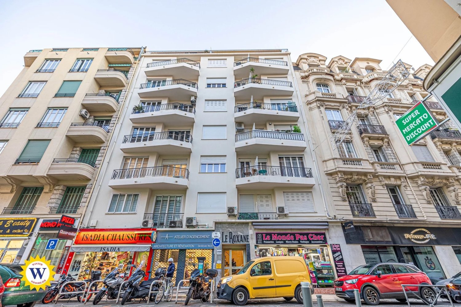 Property photo in Carre d'Or