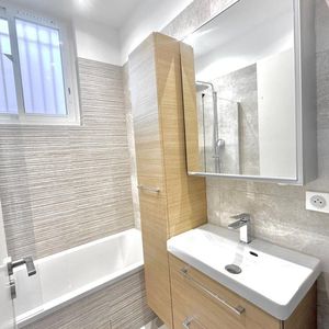 Property in Carre d'Or