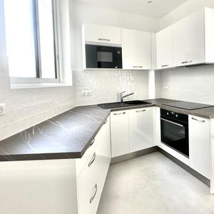 Property in Carre d'Or