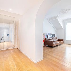 Property in Carre d'Or