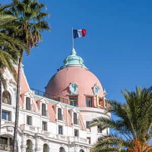 Property in Carre d'Or