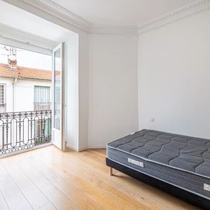 Property in Carre d'Or