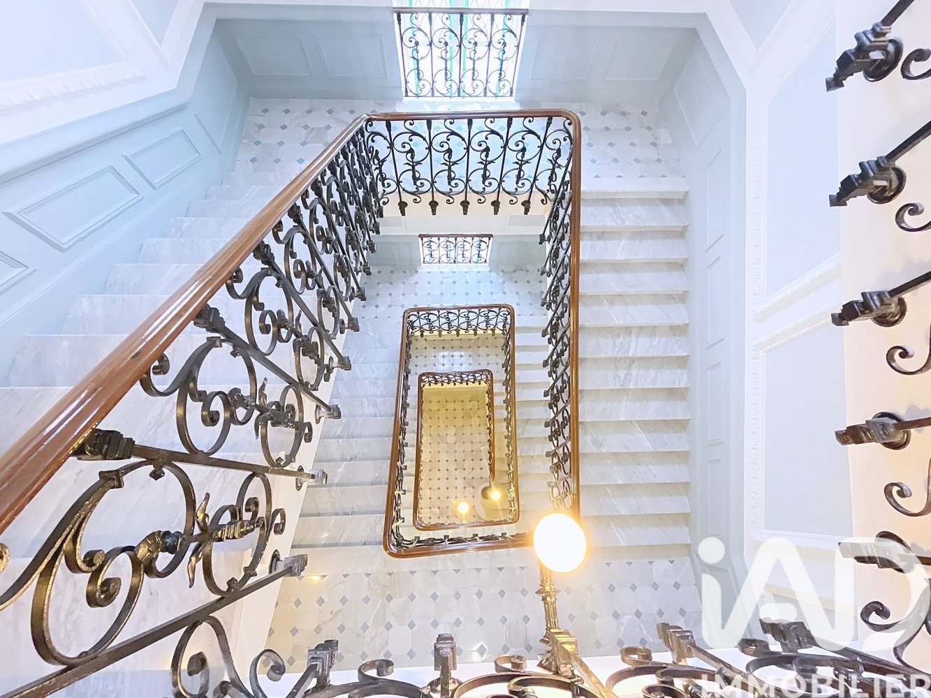 Property photo in Carre d'Or