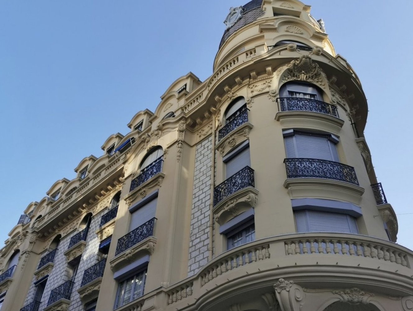 Property photo in Carre d'Or