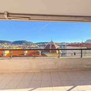 Property in Carre d'Or