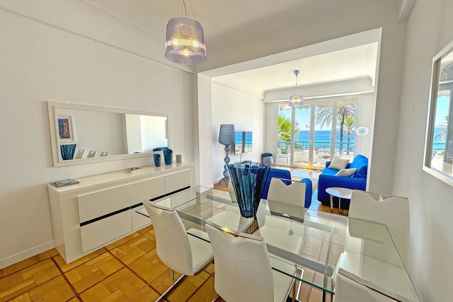 Property photo in Carre d'Or