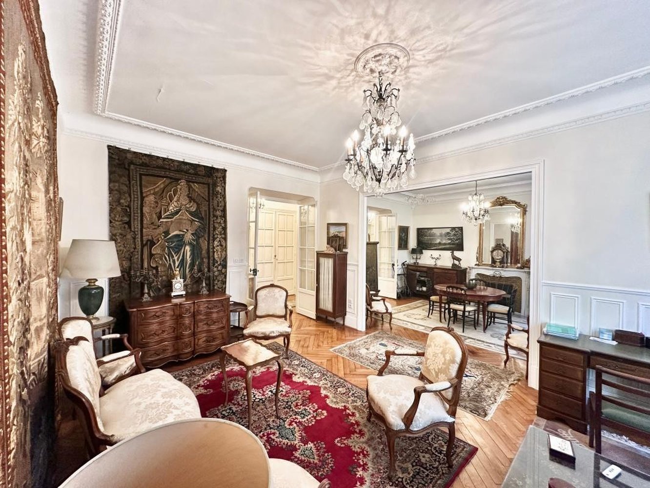 Property photo in Carre d'Or