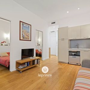 Property in Carre d'Or