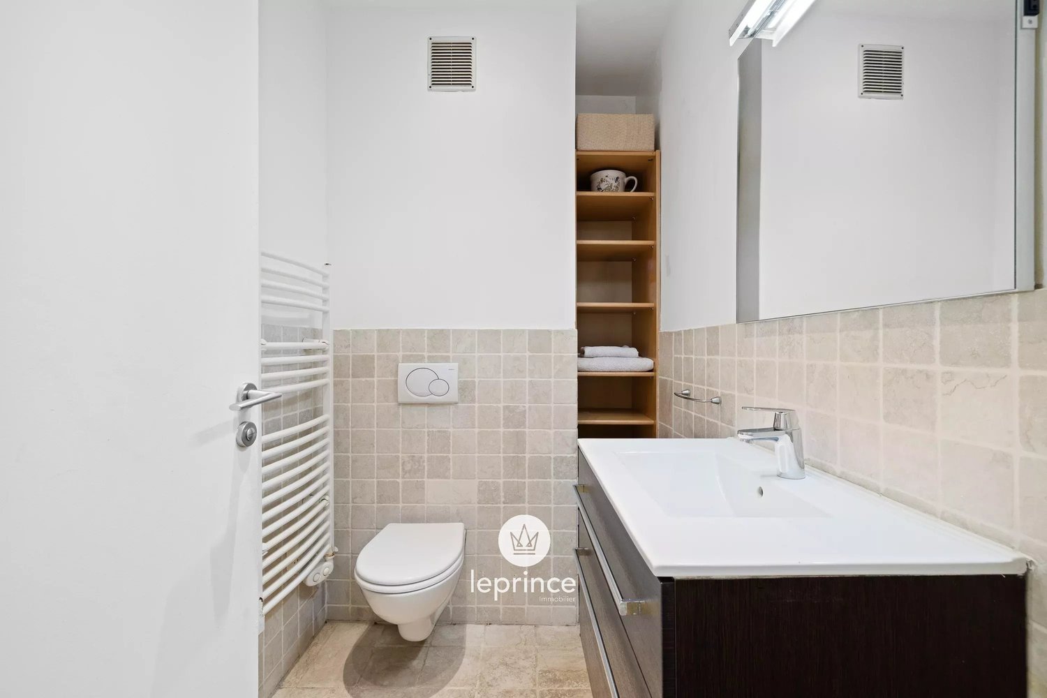 Property photo in Carre d'Or