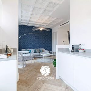 Property in Carre d'Or