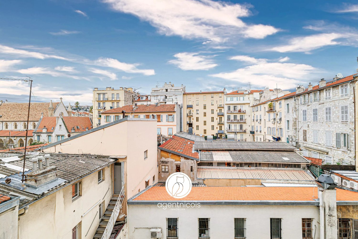 Property photo in Carre d'Or