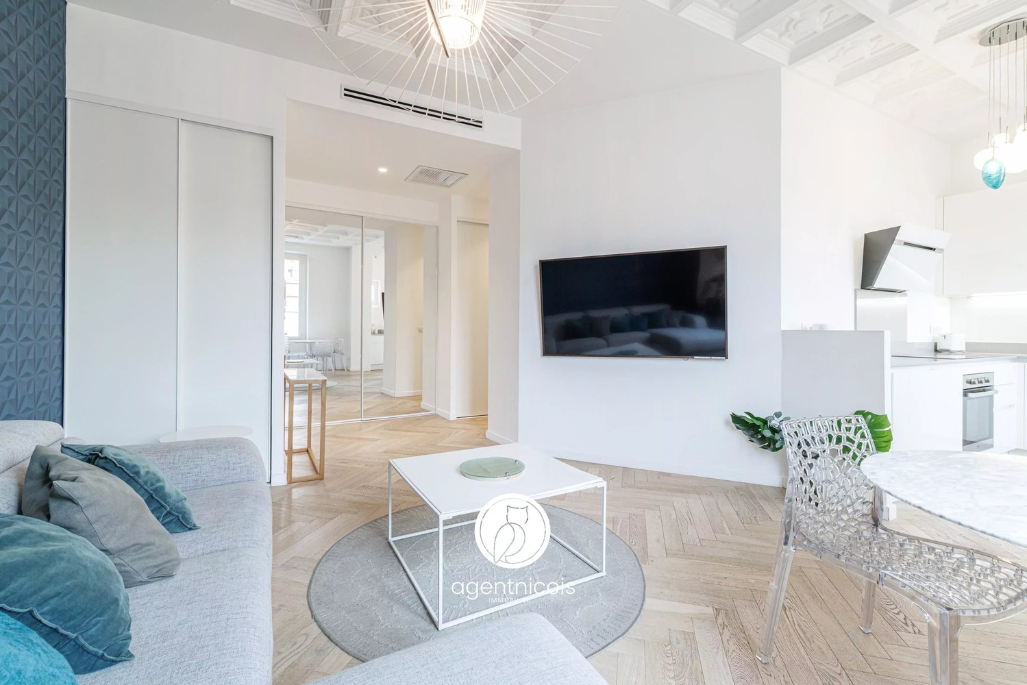 Property photo in Carre d'Or