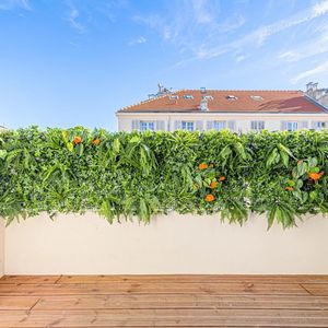 Property in Musicians Quarter