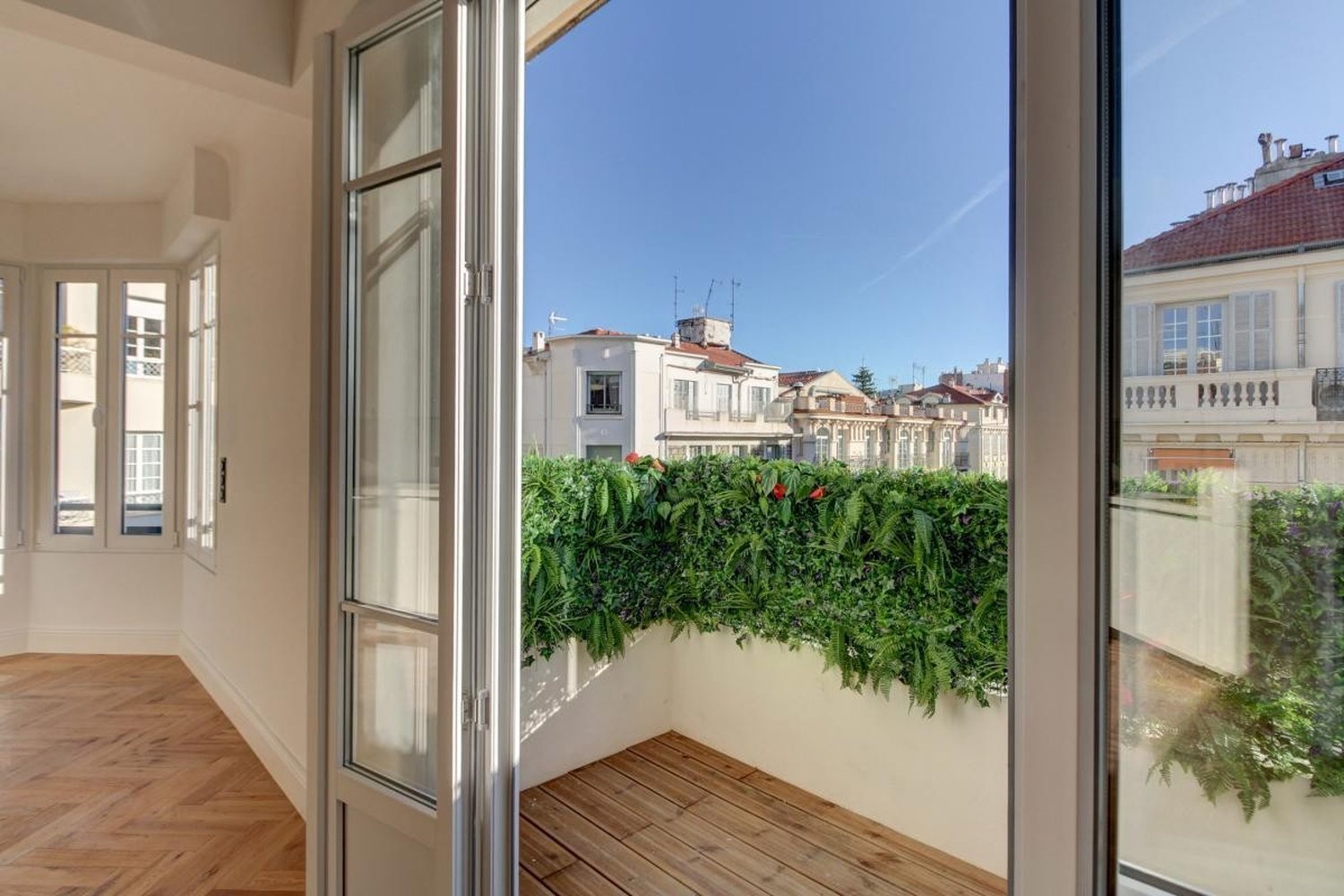 Property photo in Musicians Quarter