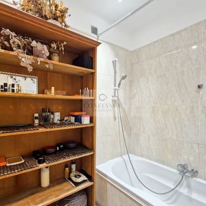 Property in Musicians Quarter