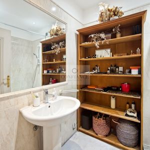 Property in Musicians Quarter