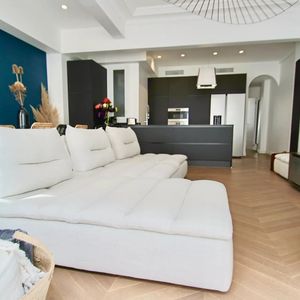 Property in Musicians Quarter