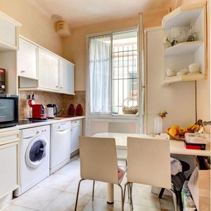 Property in Musicians Quarter