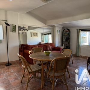 Property in Old Town