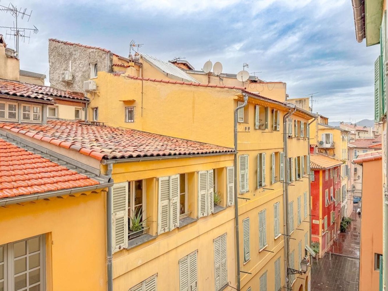 Property photo in Old Town