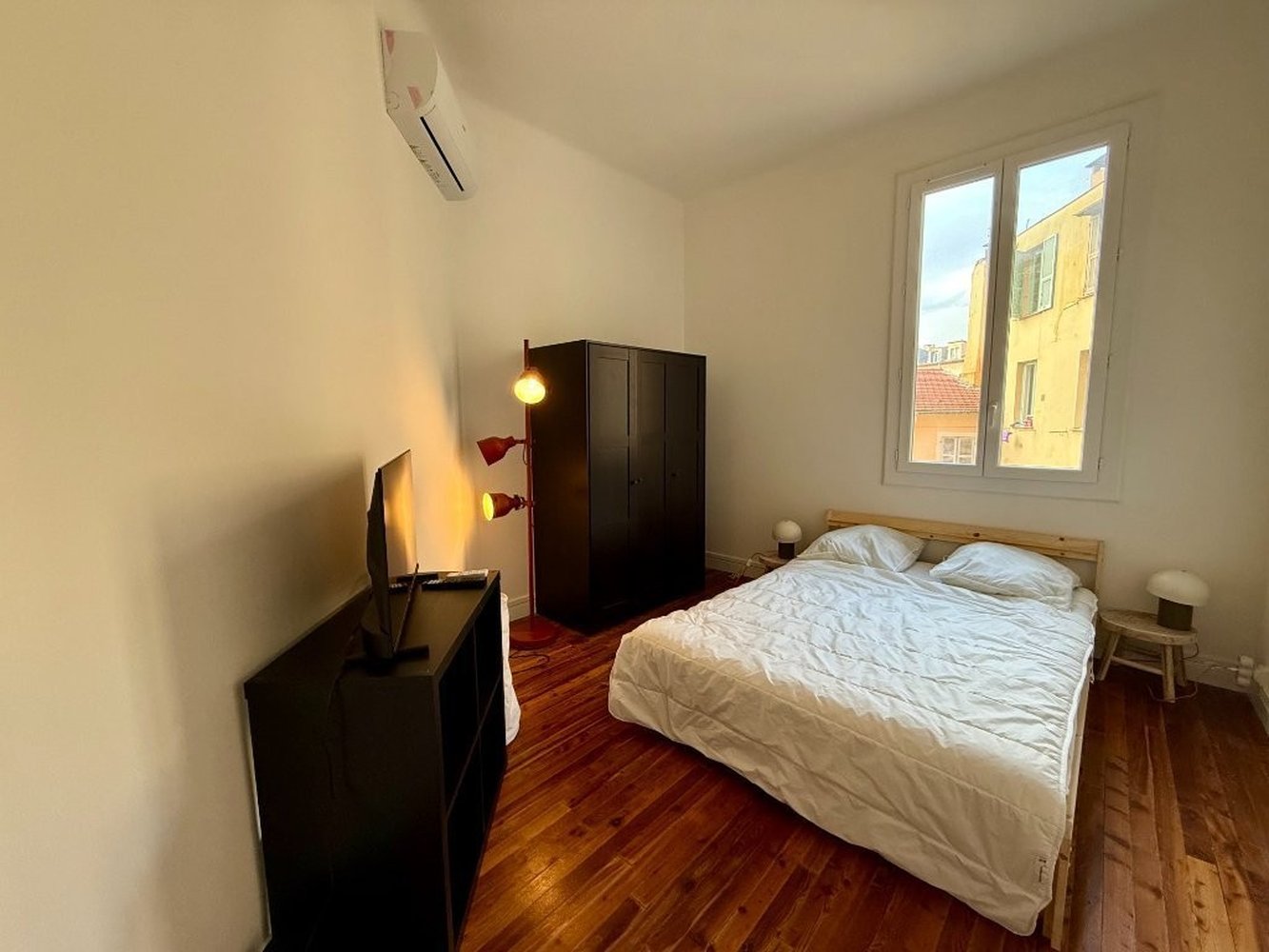 Property photo in Port