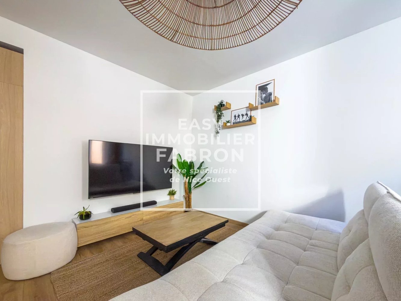 Property photo in Port