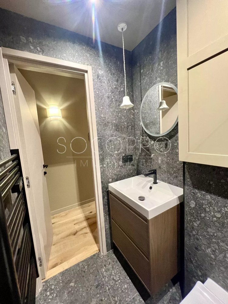 Property photo in Port