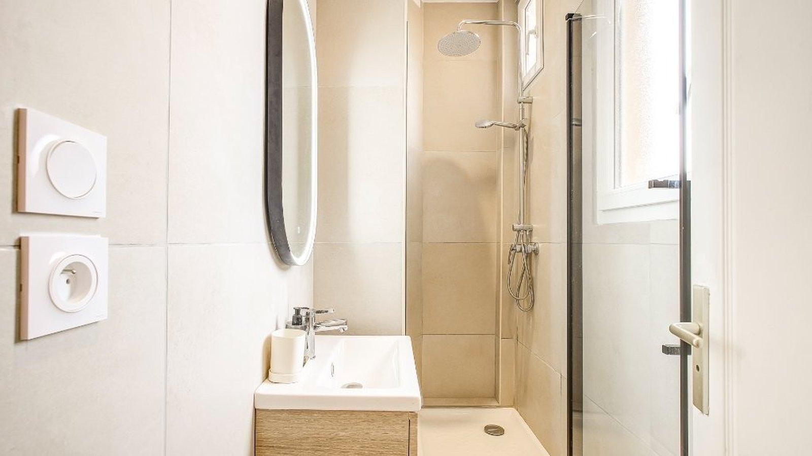 Property photo in Port