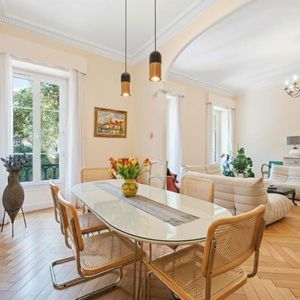 Property in Carre d'Argent