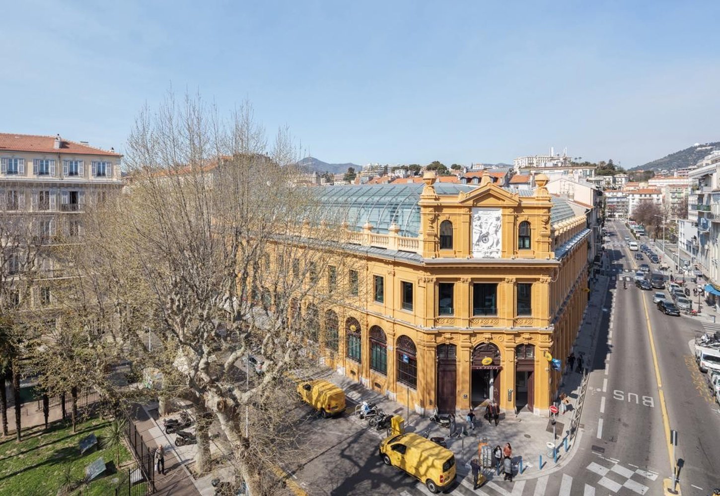 Property photo in Carre d'Argent