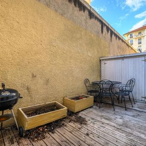 Property in Carre d'Argent