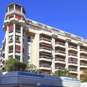 Property in Carre d'Argent