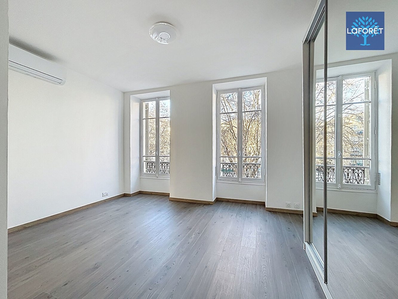 Property photo in Carre d'Argent