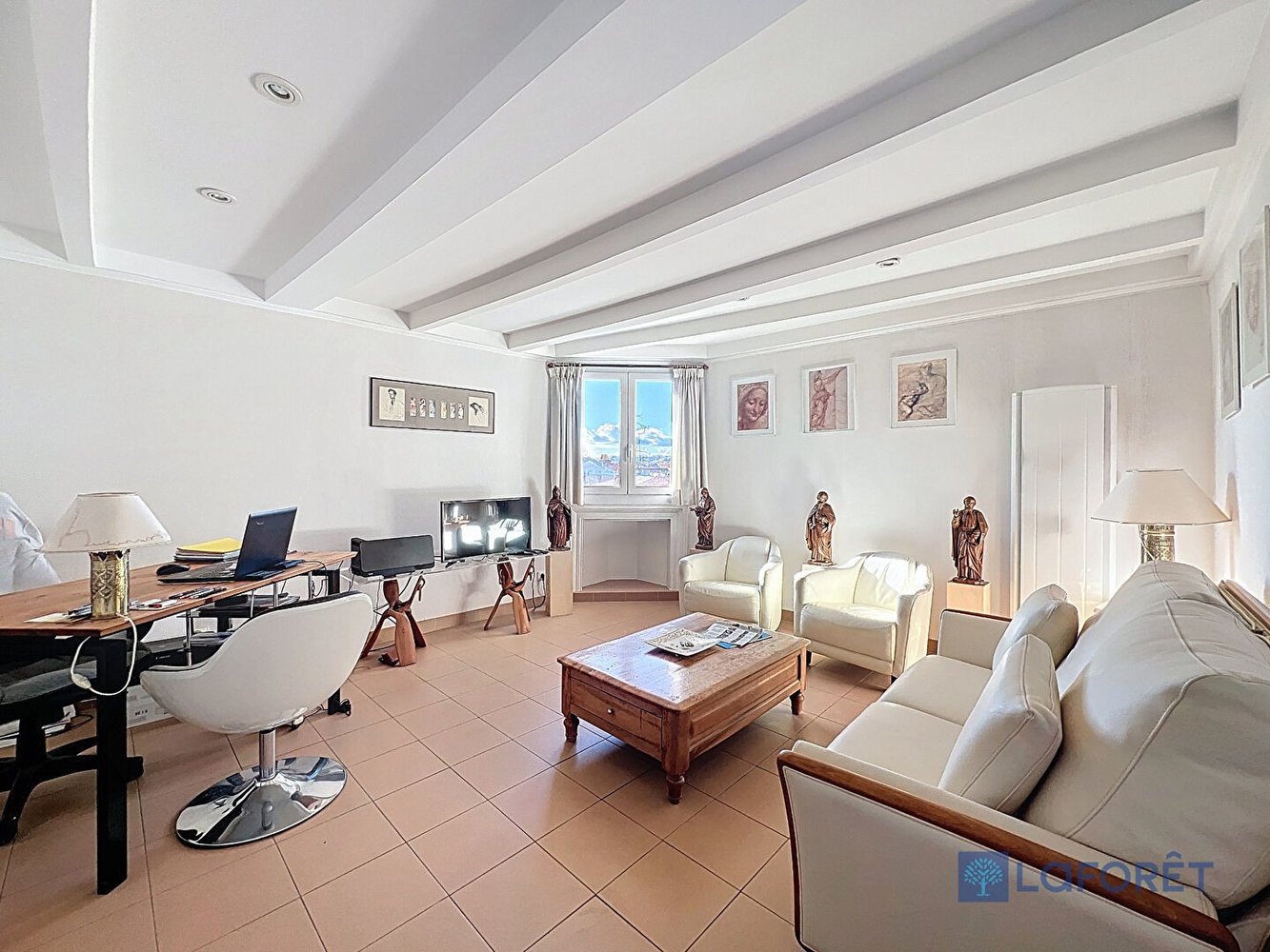 Property photo in Carre d'Argent