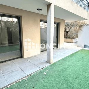 Property in Carre d'Argent